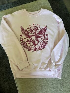 Pink Cupid Graphic Crewneck Sweatshirt - Unbranded